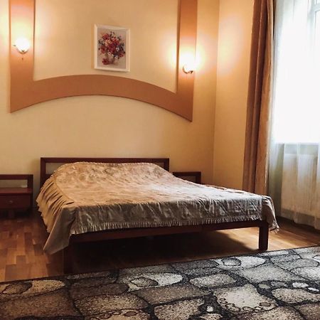 לבוב Apartament-Minihotel Elpida מראה חיצוני תמונה