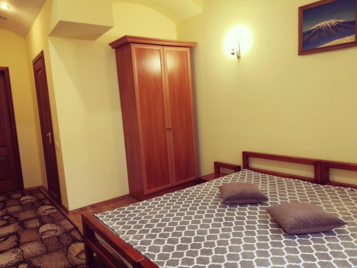 לבוב Apartament-Minihotel Elpida מראה חיצוני תמונה