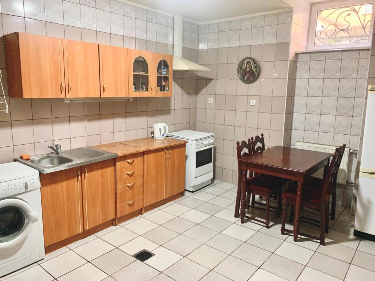 לבוב Apartament-Minihotel Elpida מראה חיצוני תמונה