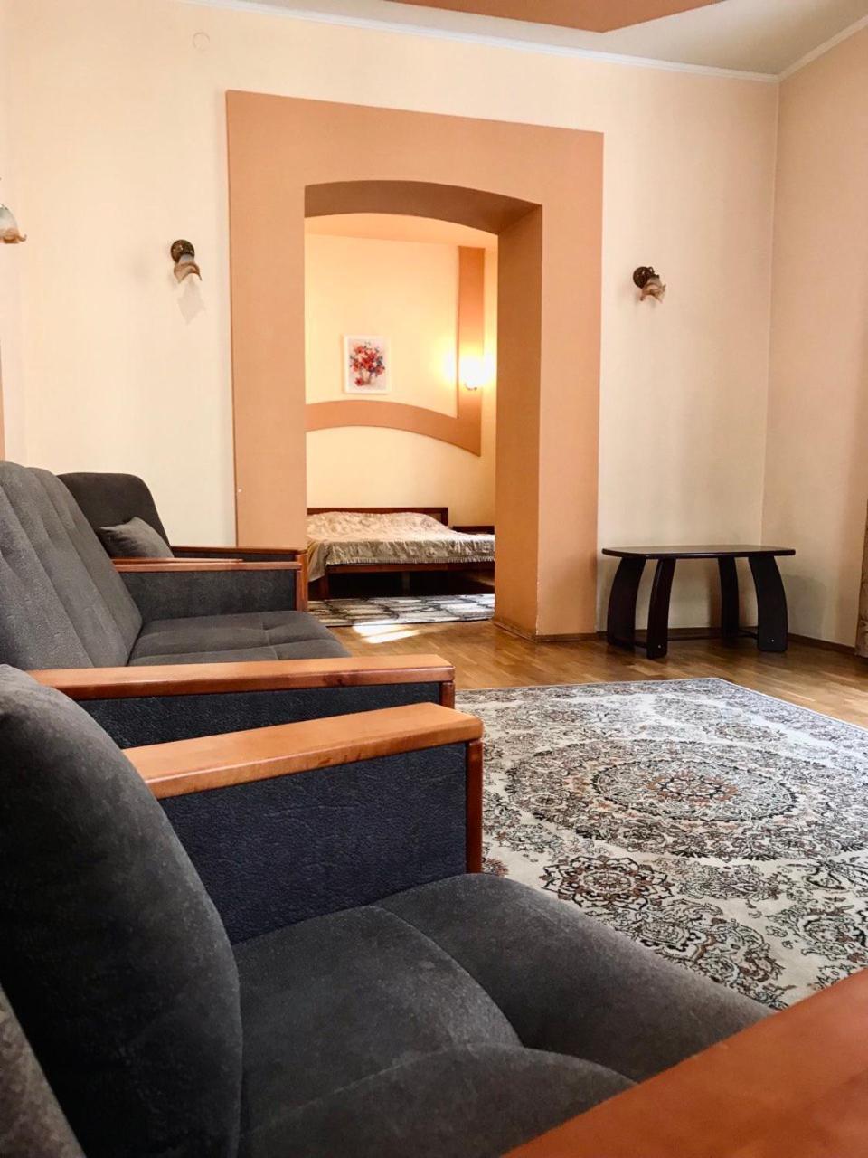 לבוב Apartament-Minihotel Elpida מראה חיצוני תמונה