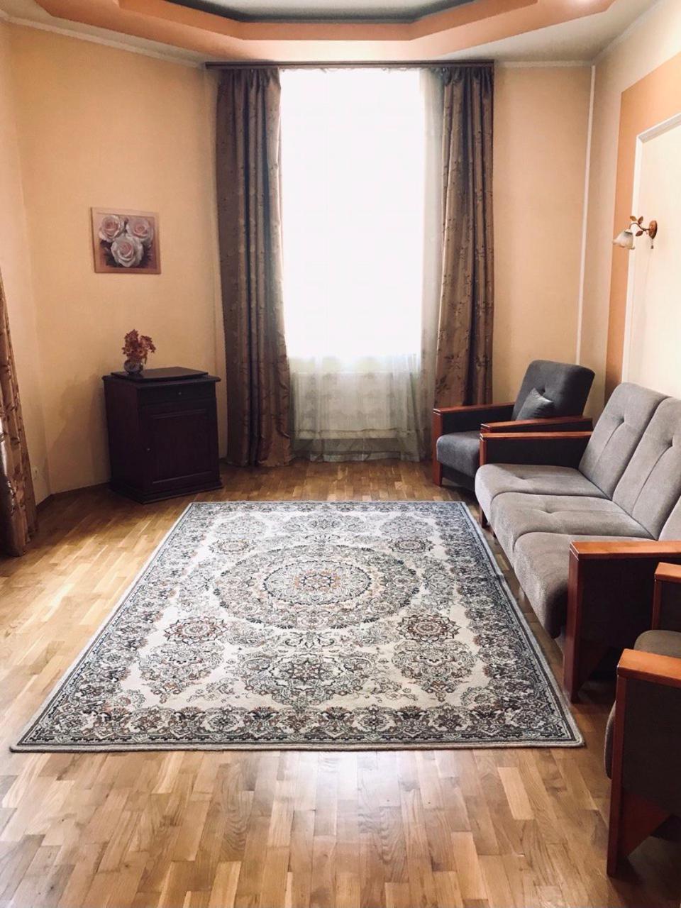 לבוב Apartament-Minihotel Elpida מראה חיצוני תמונה